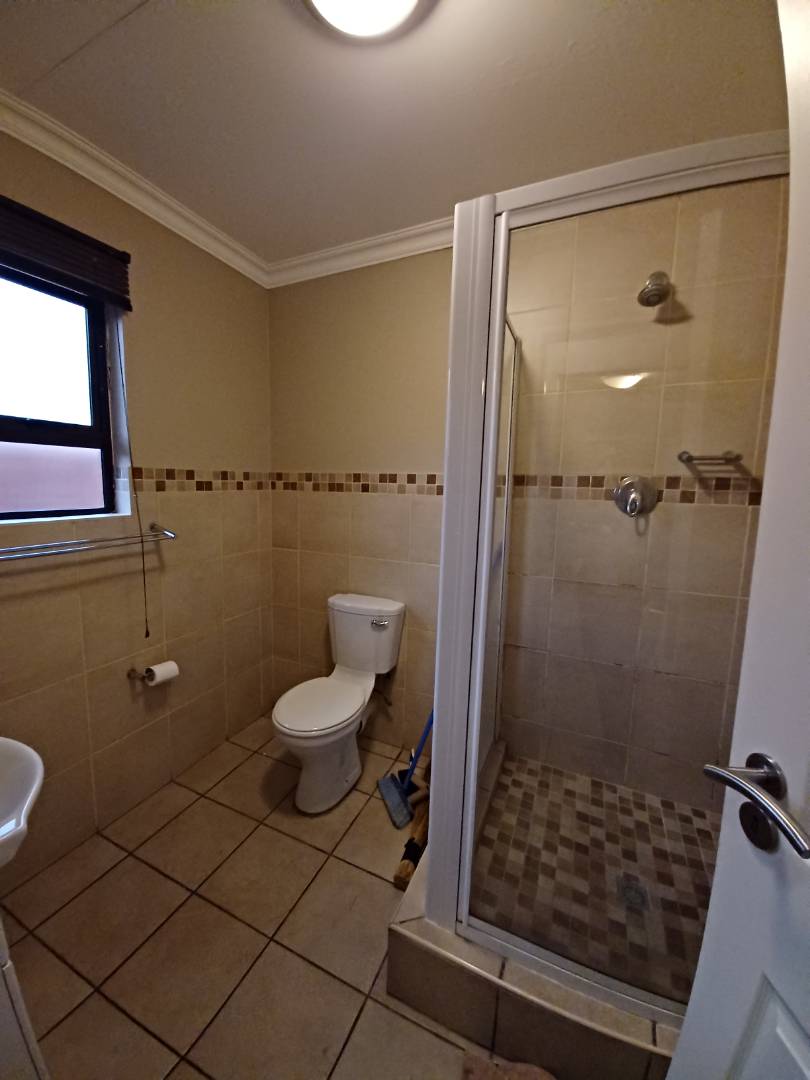 To Let 2 Bedroom Property for Rent in Langenhovenpark Free State